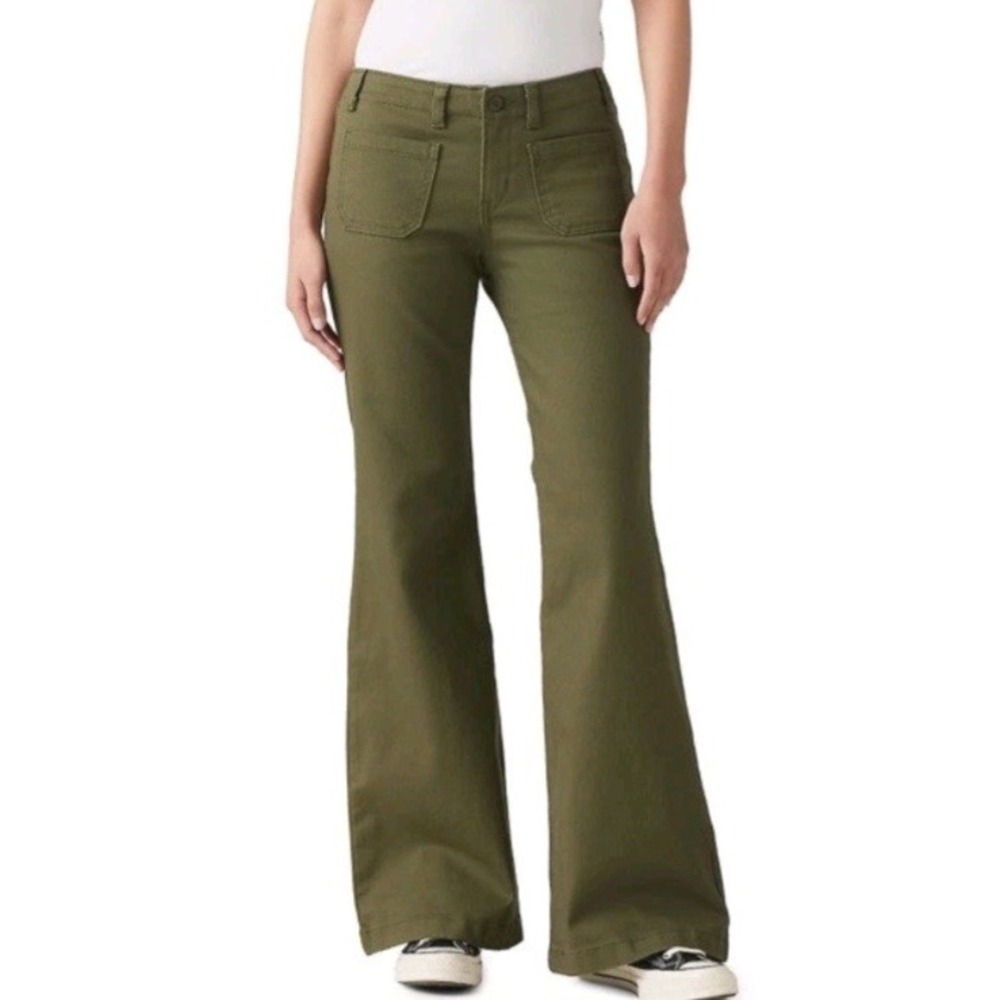 Levi's Superlow Flare Jeans Women's‎ 32x32 Green Patch Pocket Mid Rise Retro NWT